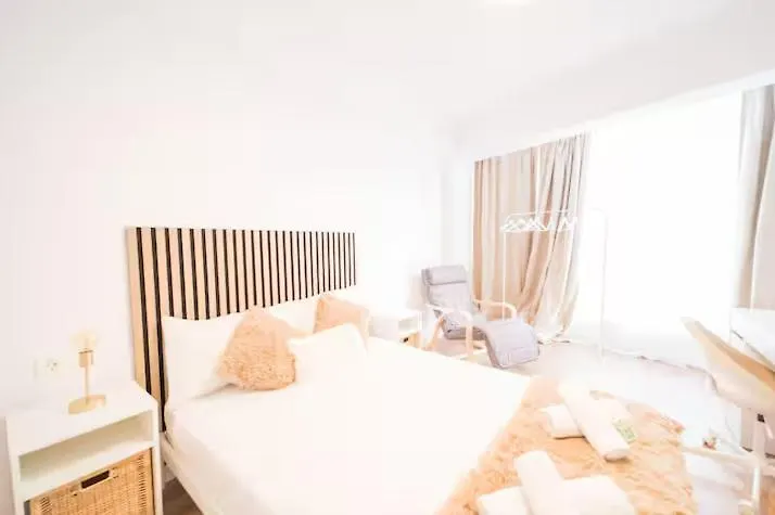 Expoholidays - Segunda Linea De Playa Almeria Spain